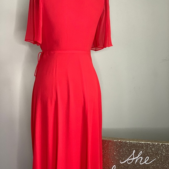 A "True Wrap" Suri Flutter Sleeve Dress - Picture 8 of 12